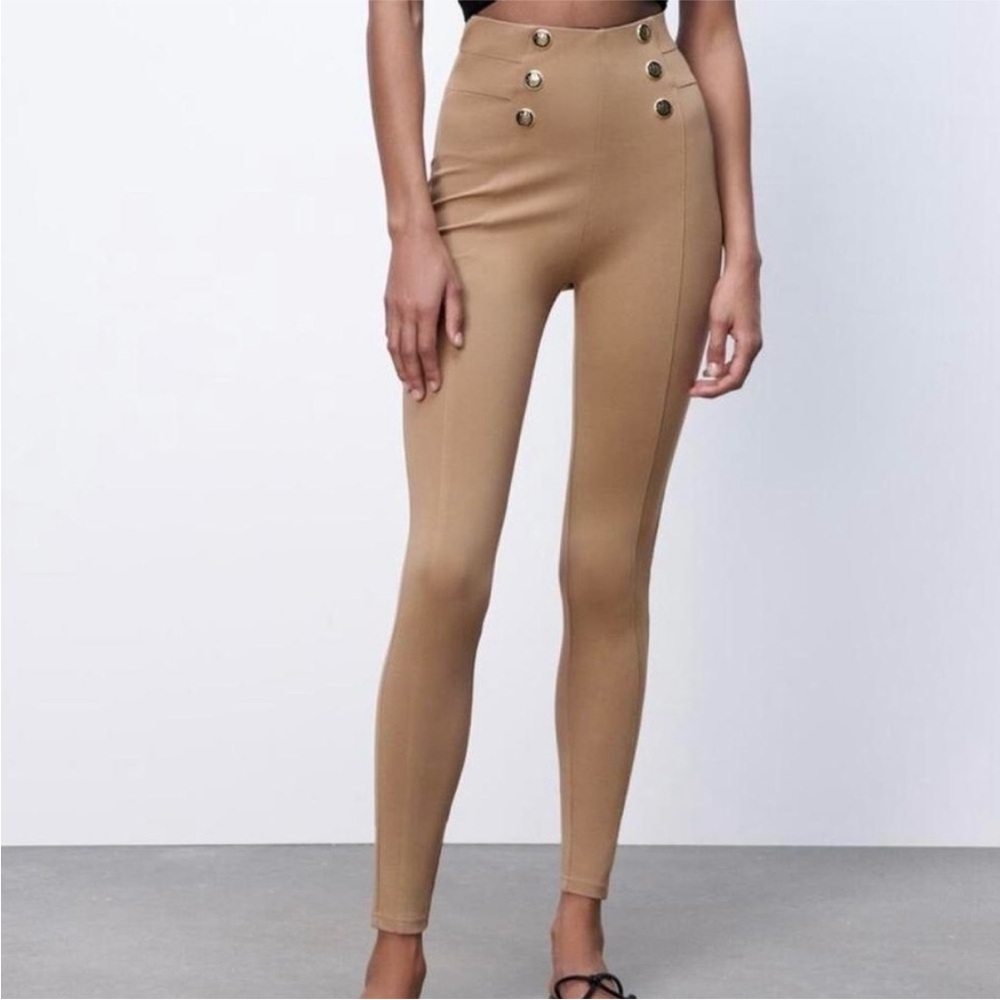 NWT Zara High Waist Legging w/ Metallic Buttons